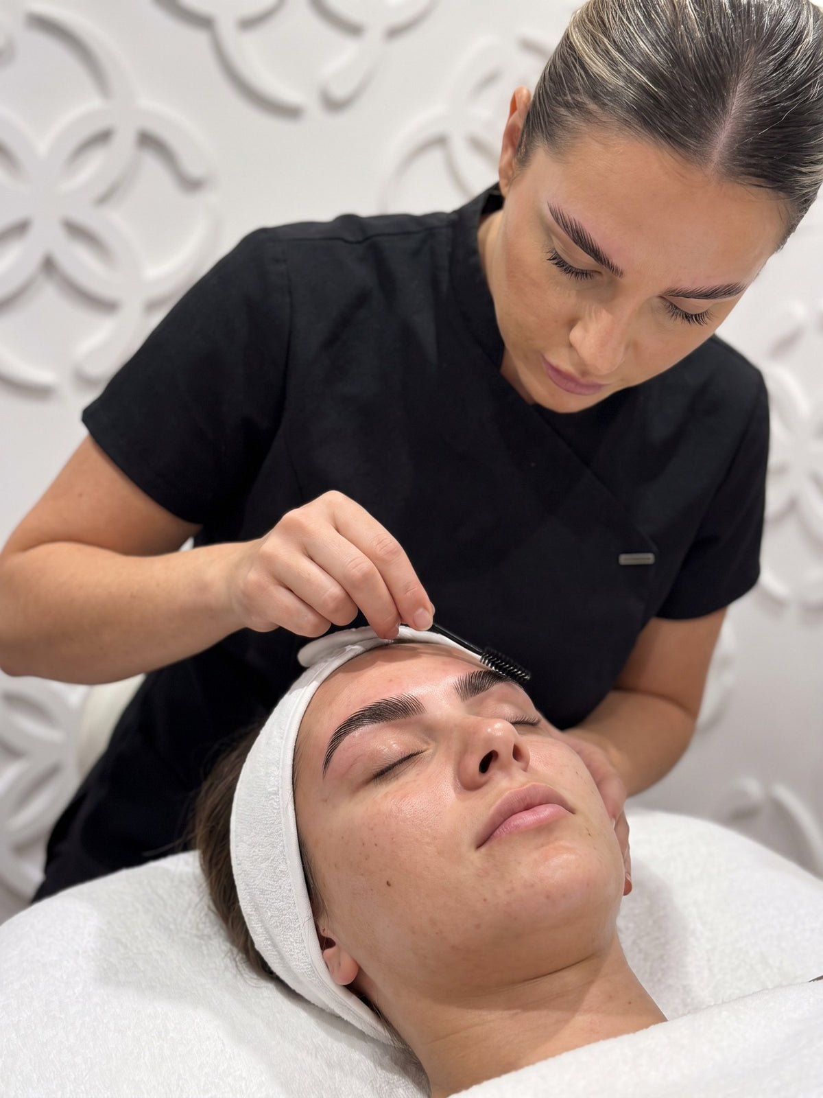 Eyebrow lamination at Kingdom of Beauty