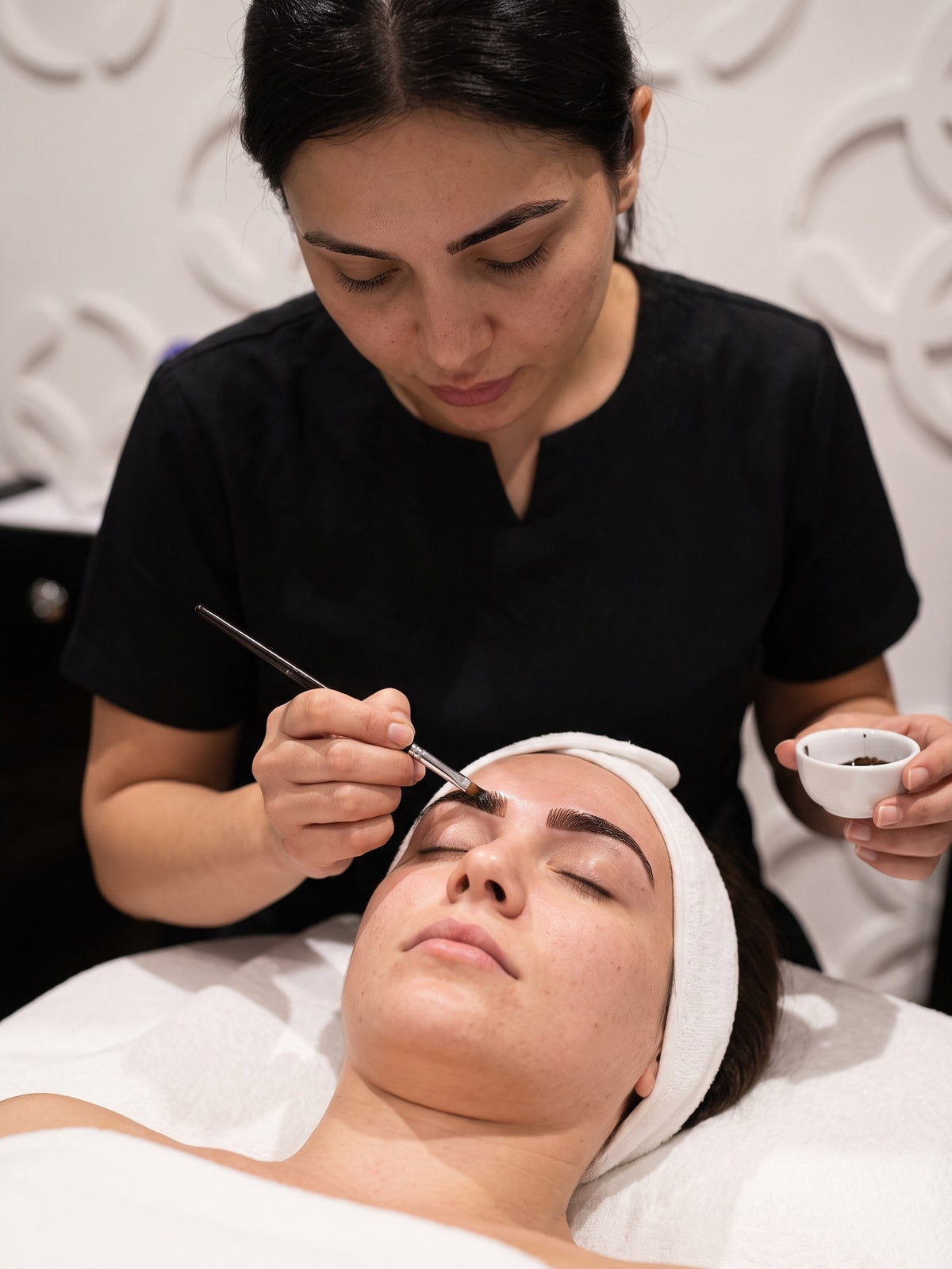 Eyebrow tint at Kingdom of Beauty