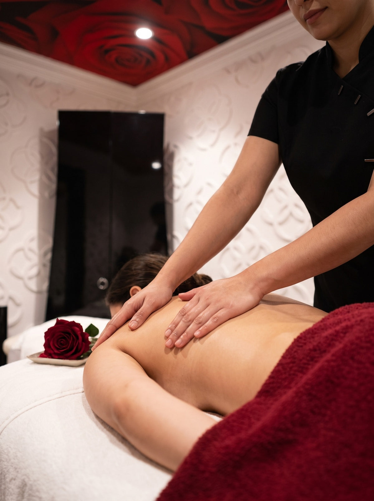 Back massage at Kingdom of Beauty, Abu Dhabi