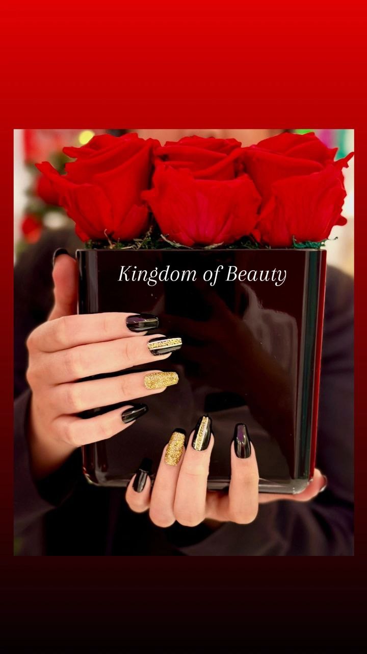 Black and gold glitter nails by Kingdom of Beauty, Abu Dhabi